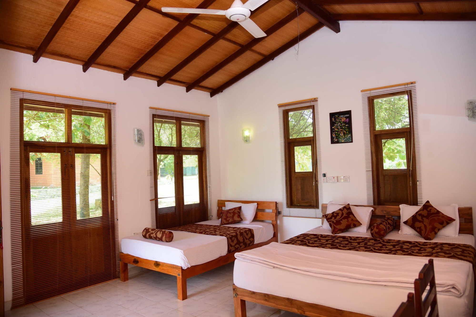 Indika Lake Resort Nuwarawewa East Exterior photo